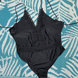 3 for $15🚨 Black One Piece Bathing Suit